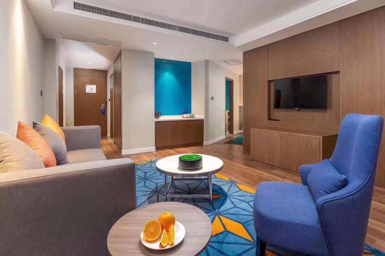 Holiday Inn Express - Wuhan Optical Valley By Ihg エクステリア 写真